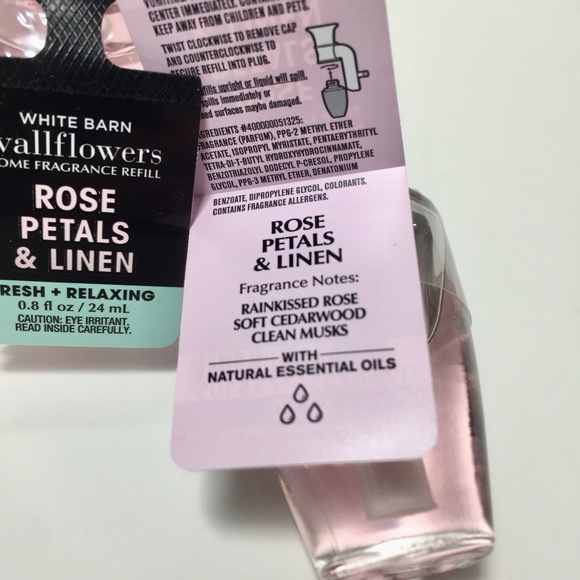 ROSE PETALS & LINEN Wallflowers - Picture 2 of 2